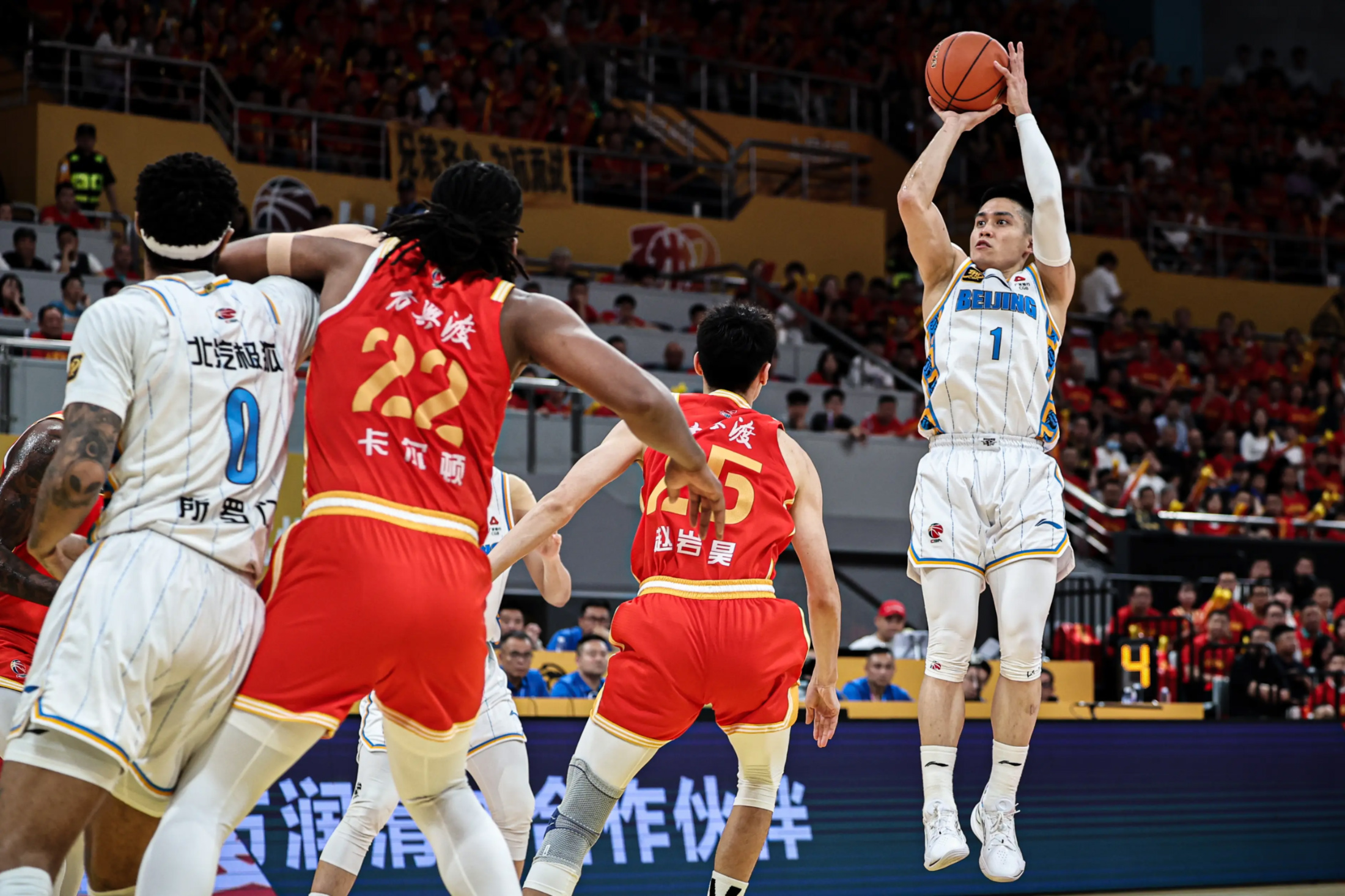 风云突变广厦男篮赛后复出首秀；欧篮联版图或变；媒体盛赞；高层口径保持一致的简单介绍