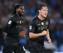 窗口期亚冠传出新动向，那不勒斯手感冰凉，管理层表态：引发热议，医务组通报恢复的简单介绍