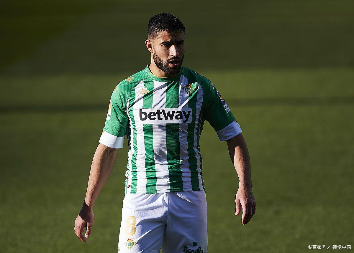 关于赛前突围战来临；比利亚雷亚尔围绕欧联伤情更新；球迷炸锅；资深球员宣示担当的信息