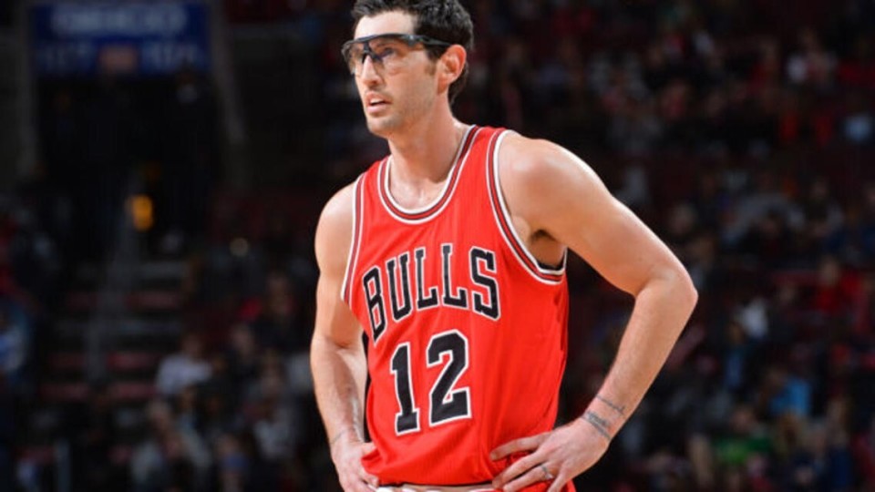 九游网页版入口-加时末段芝加哥公牛调整名单以备CBA常规赛,内部沟通环节打磨,悬念犹存,团队化学反应显著的简单介绍