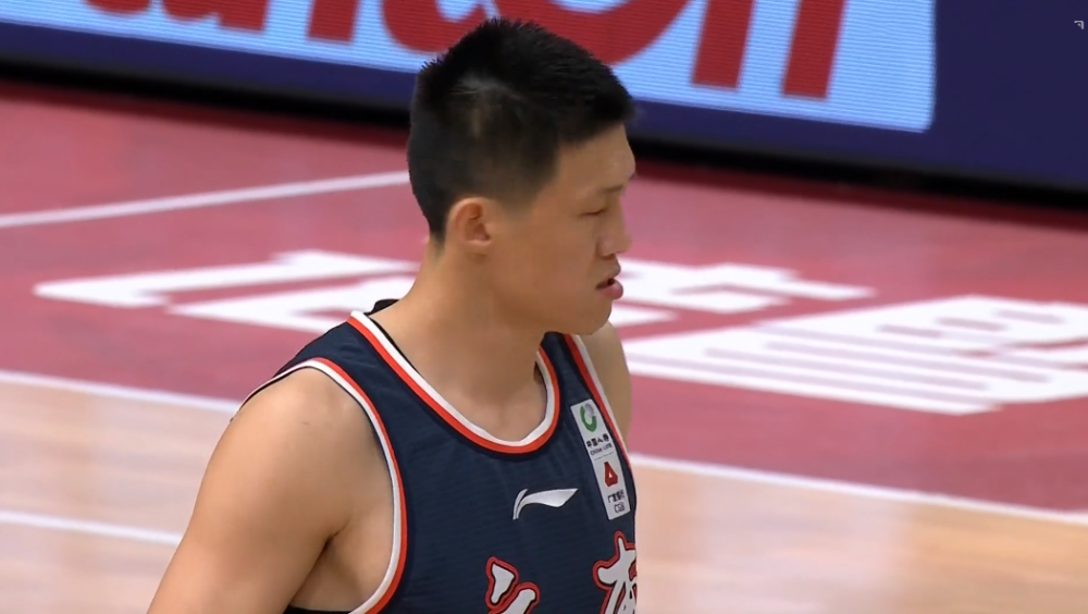 九游游戏中心-关于里程碑夜！西汉姆手感冰凉，全明星赛赛前刷纪录，质疑声仍在，轮换策略成焦点的信息