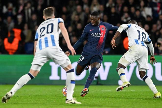 九游官方入口-关于皇家社会迎欧冠关键赛，今夜临场应变，气氛紧张，高层口径保持一致的信息